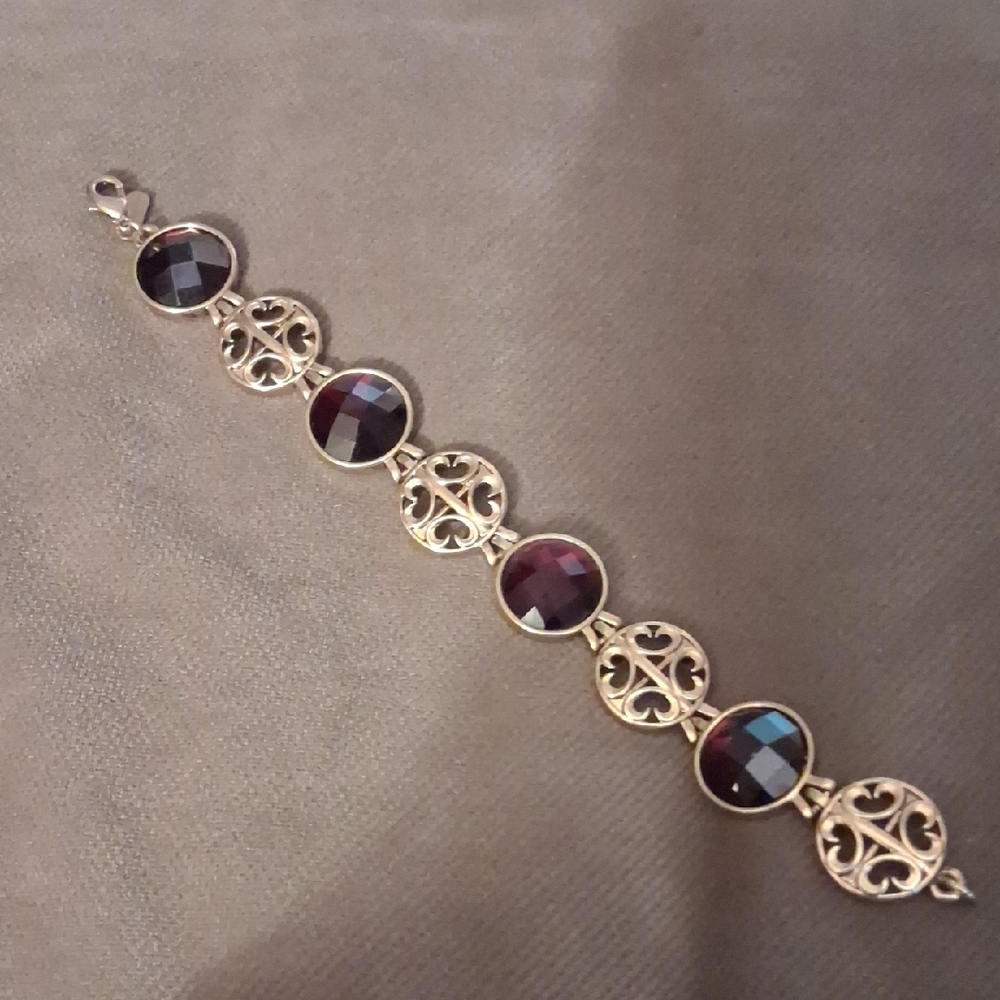 Chic Gold and Burgundy Bracelet